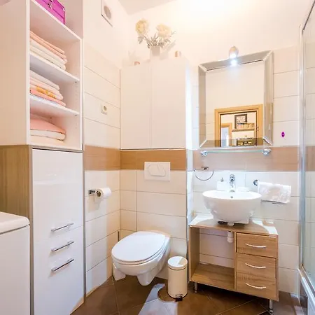 Korina Apartment